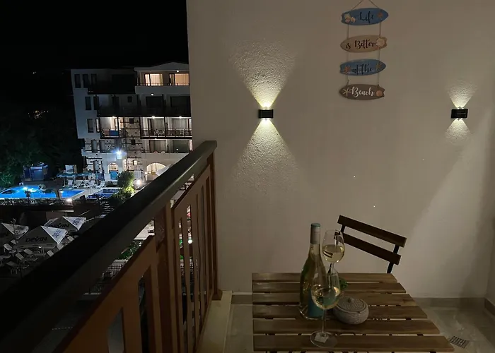 Turquoise Bay סנט קונסטנטין והלנה